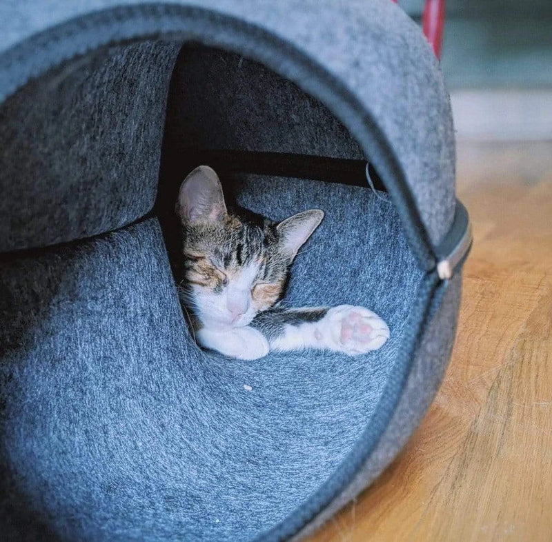 Donut Cat Bed and Cave-Four Muddy Paws