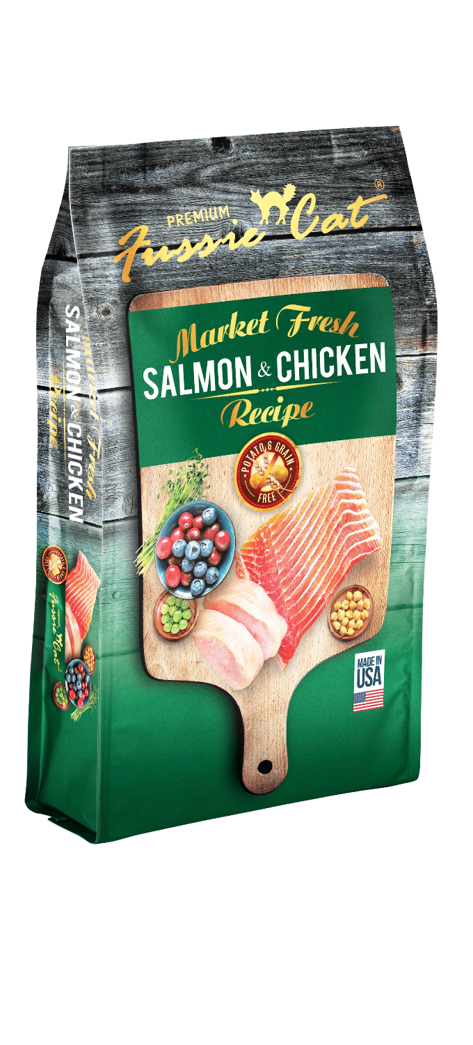 FUSSIE CAT DRY SALMON/CHICKEN 4lb-Four Muddy Paws